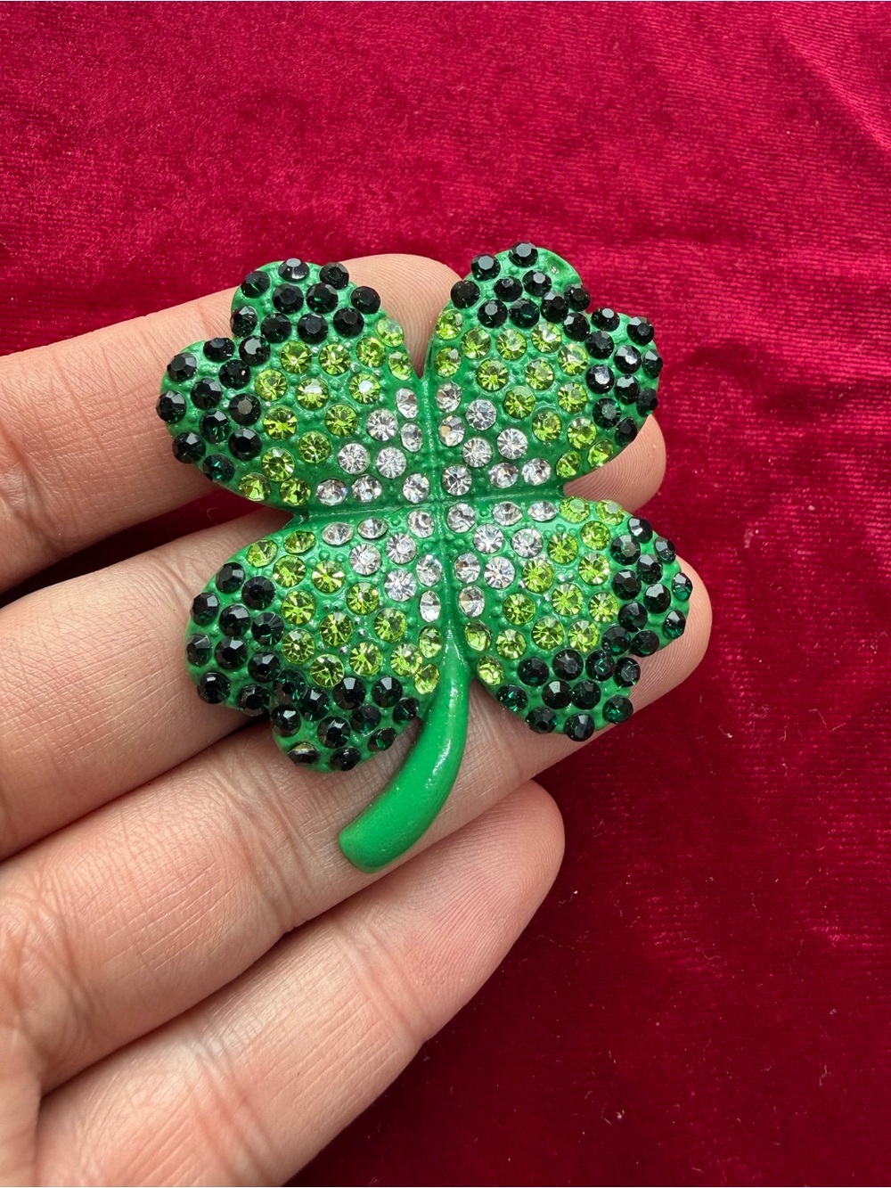 Vintage Four Leaf Clover Green Brooch